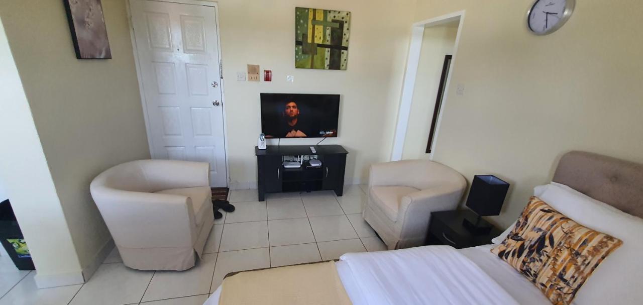 Hastings Towers 4d - Opp Apartment